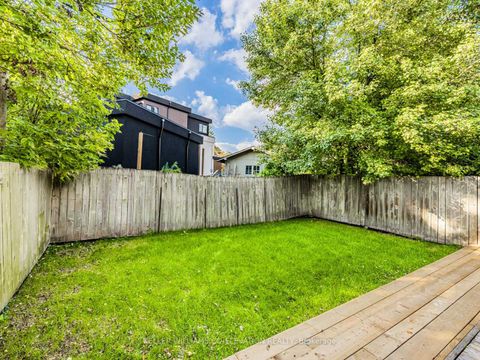 Photo 32 at 54 Pasadena Gardens, Lambton Baby Point, Toronto