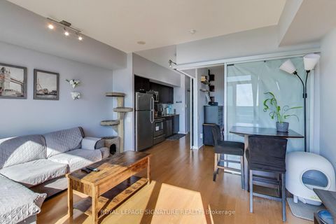 Photo 3 at 1207 - 105 The Queensway, Swansea, Toronto