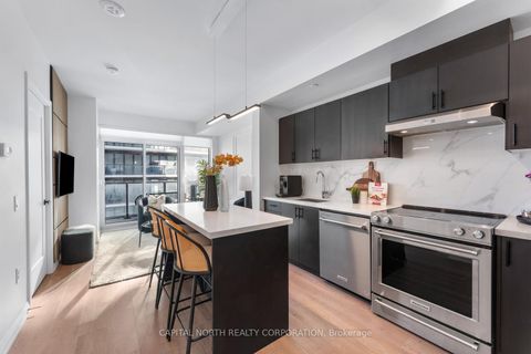 Photo 8 at 2114 - 9000 Jane Street, Vellore Village, Vaughan