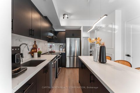 Photo 10 at 2114 - 9000 Jane Street, Vellore Village, Vaughan