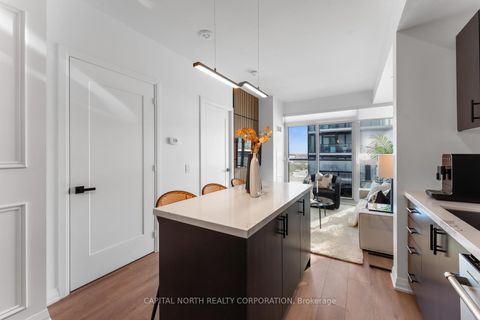 Photo 11 at 2114 - 9000 Jane Street, Vellore Village, Vaughan