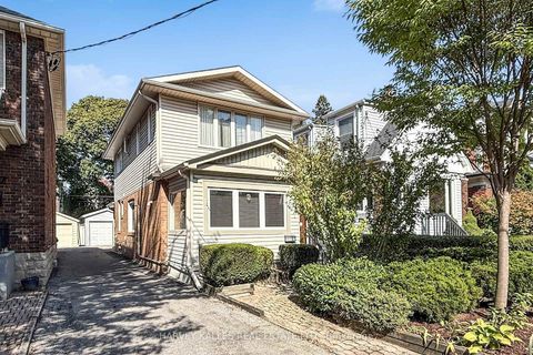 Photo 1 at 114 Bowood Avenue, Lawrence Park North, Toronto