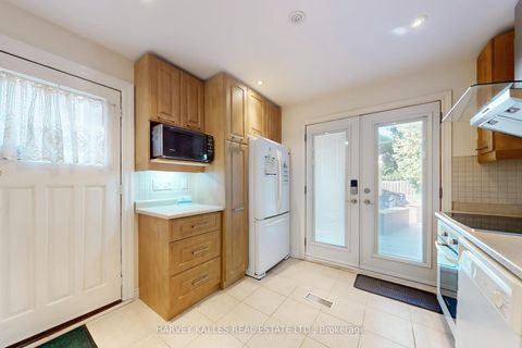 Photo 12 at 114 Bowood Avenue, Lawrence Park North, Toronto