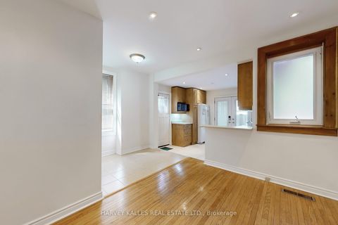 Photo 19 at 114 Bowood Avenue, Lawrence Park North, Toronto