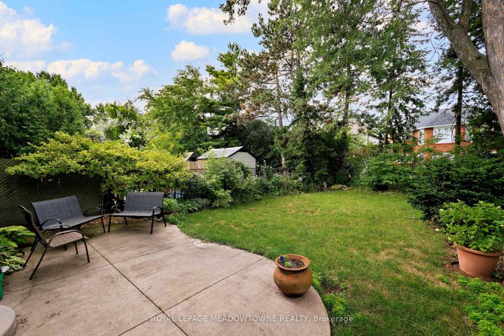 Photo 30 at 7223 Bendigo Circle, Meadowvale, Mississauga