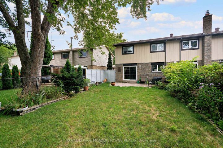 Photo 31 at 7223 Bendigo Circle, Meadowvale, Mississauga
