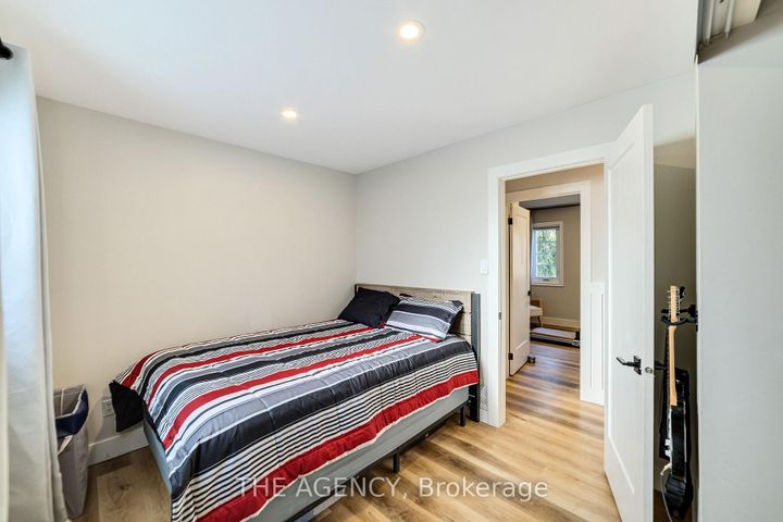 Photo 27 at 28 Fenwick Place, Waterdown, Hamilton
