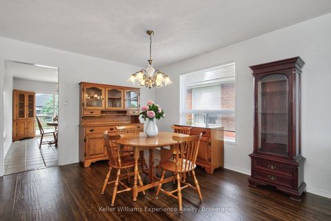 Photo 3 at 79 Sun King Crescent, Shore, Barrie