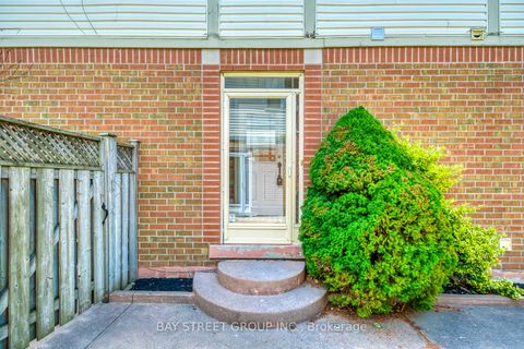 Photo 1 at 1106 Beechnut Road, CV Clearview, Oakville