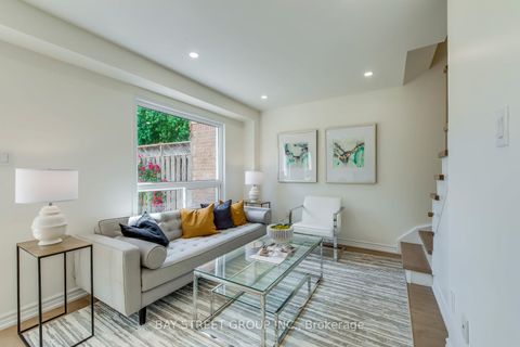 Photo 11 at 1106 Beechnut Road, CV Clearview, Oakville