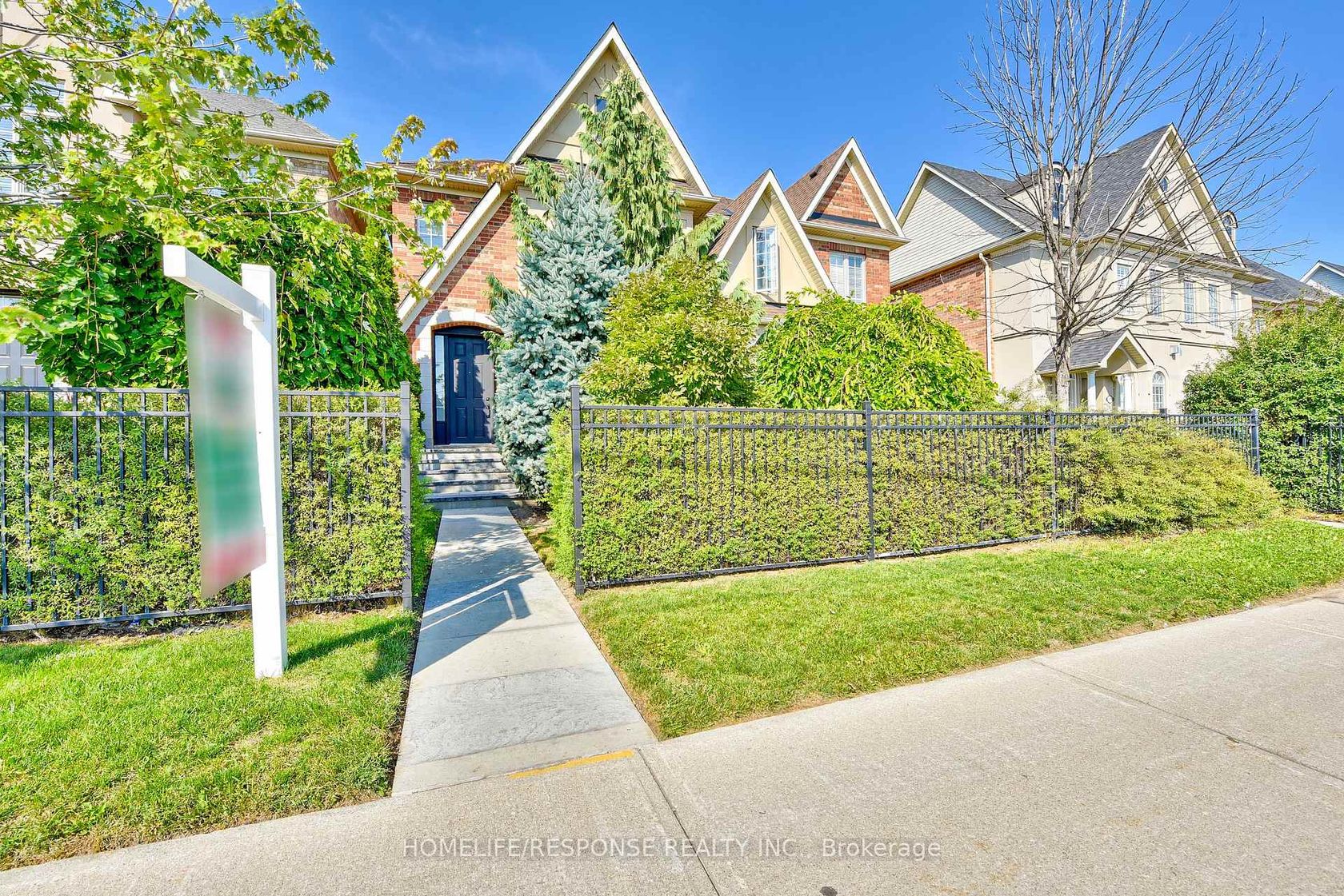 3927 Eglinton Avenue W, Churchill Meadows, Mississauga 