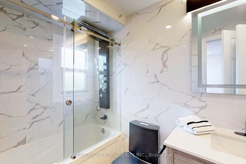 Photo 17 at 132 Kersey Crescent, North Richvale, Richmond Hill