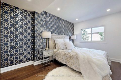 Photo 19 at 132 Kersey Crescent, North Richvale, Richmond Hill