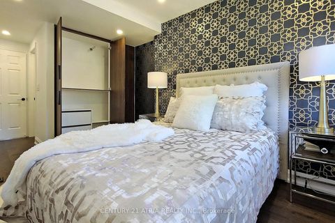 Photo 20 at 132 Kersey Crescent, North Richvale, Richmond Hill