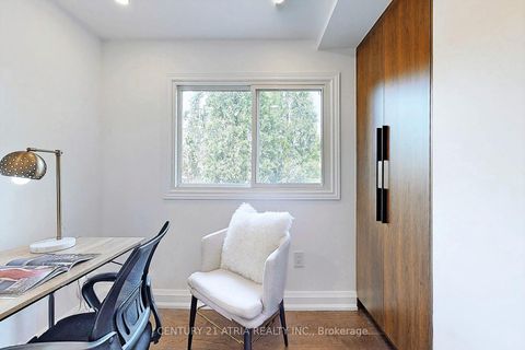 Photo 25 at 132 Kersey Crescent, North Richvale, Richmond Hill