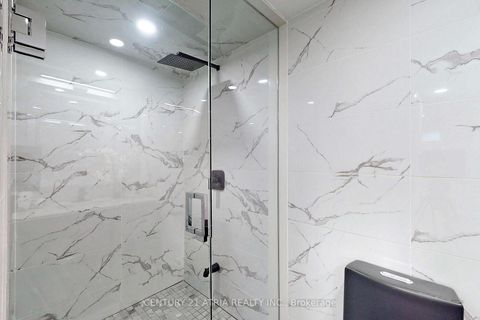 Photo 33 at 132 Kersey Crescent, North Richvale, Richmond Hill