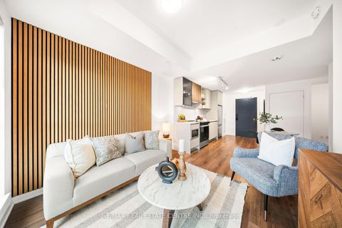 Photo 11 at 813 - 405 Dundas Street W, GO Glenorchy, Oakville