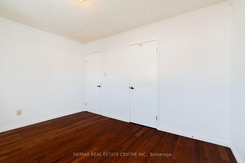 Photo 26 at 33 Millhouse Crescent, Rouge E11, Toronto