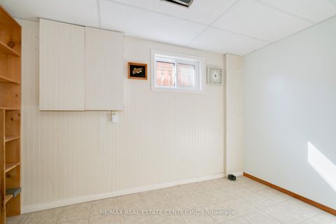 Photo 41 at 33 Millhouse Crescent, Rouge E11, Toronto