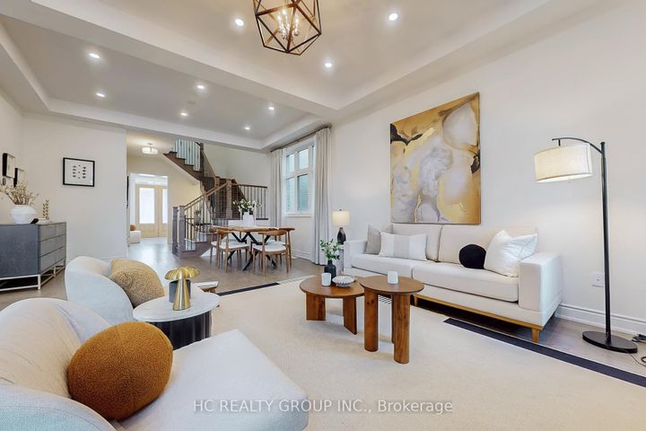 Photo 3 at 285 Beaverbrae Drive, Victoria Square, Markham