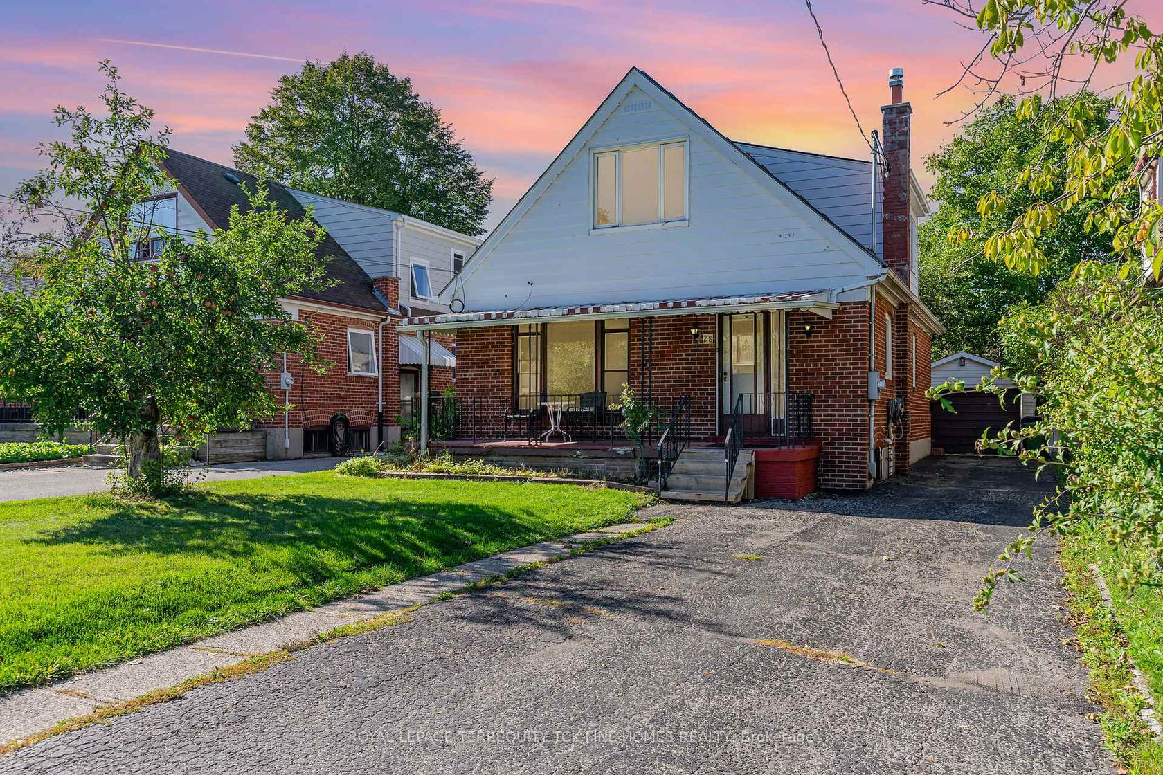 28 Lynvalley Crescent, Maryvale, Toronto 