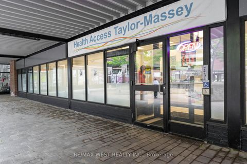 Photo 33 at PH5 - 5 Massey Square, Crescent Town, Toronto Photo 33 at PH5 - 5 Massey Square, Crescent Town, Toronto