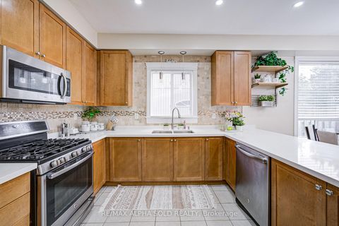 Photo 11 at 1184 Ashgrove Crescent, Pinecrest, Oshawa