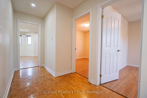 Photo 20 at 80 Venice Crescent W, Beverley Glen, Vaughan Photo 20 at 80 Venice Crescent W, Beverley Glen, Vaughan