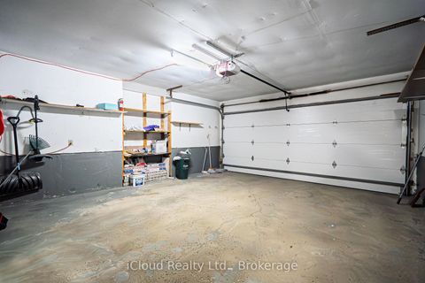 Photo 37 at 80 Venice Crescent W, Beverley Glen, Vaughan