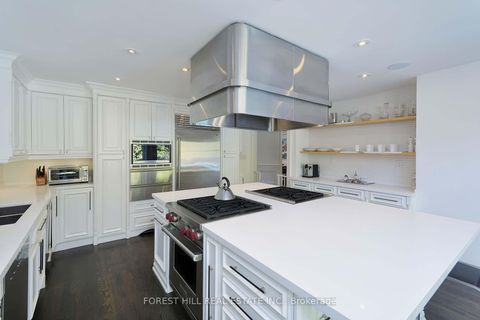 Photo 11 at 34 Forest Ridge Drive, Forest Hill North, Toronto