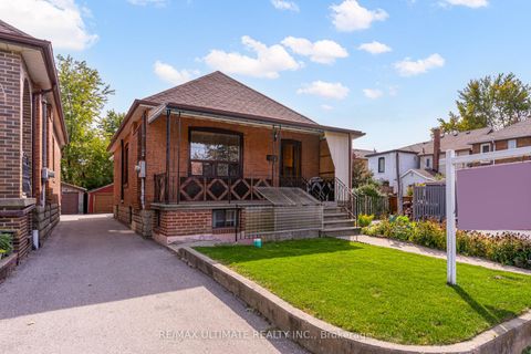 Photo 1 at 75 Amherst Avenue, Oakwood Village, Toronto