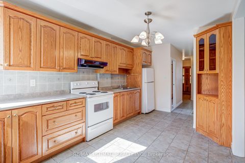 Photo 5 at 75 Amherst Avenue, Oakwood Village, Toronto