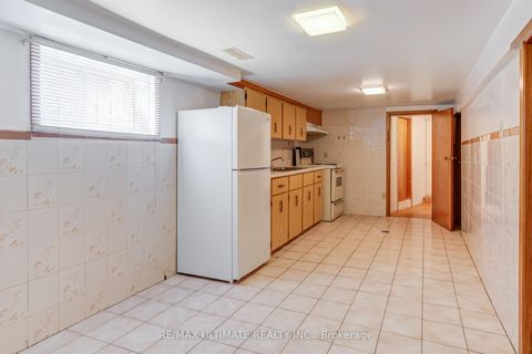 Photo 22 at 75 Amherst Avenue, Oakwood Village, Toronto