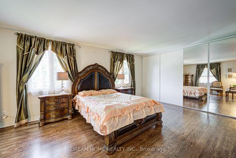 Photo 25 at 811 Huntingwood Drive, Sullivan, Toronto
