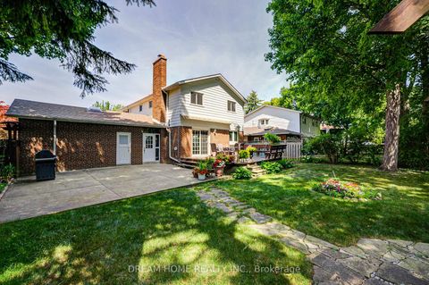 Photo 38 at 811 Huntingwood Drive, Sullivan, Toronto
