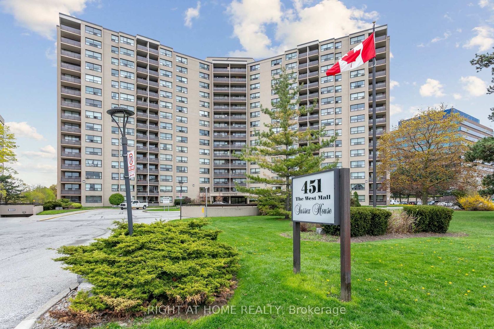 1616 - 451 The West Mall, Etobicoke West Mall, Toronto 