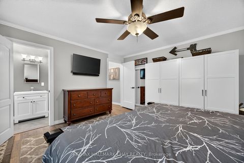 Photo 17 at 56 Briar Road, Allandale Heights, Barrie