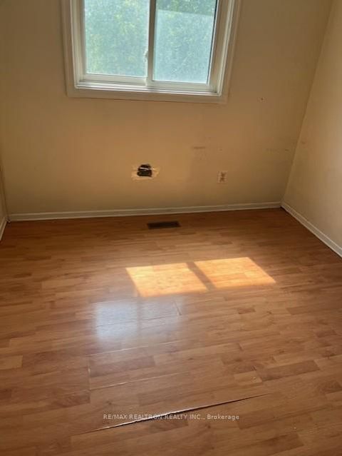 Photo 6 at 4 - 50 Silver Bell Grove, Malvern, Toronto