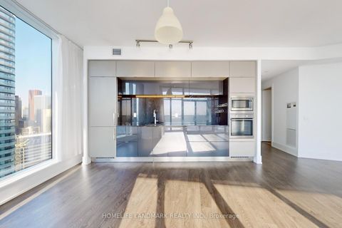 Photo 15 at 5510 - 10 York Street, Waterfront Communities C1, Toronto