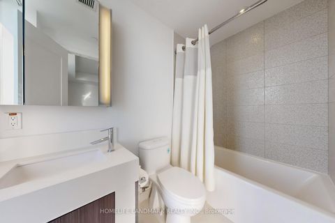 Photo 21 at 5510 - 10 York Street, Waterfront Communities C1, Toronto