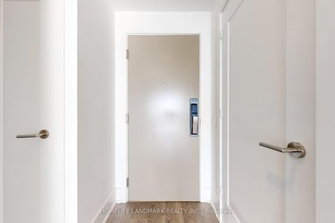 Photo 33 at 5510 - 10 York Street, Waterfront Communities C1, Toronto