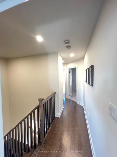 Photo 16 at 59 Gordon Circle, College Manor, Newmarket