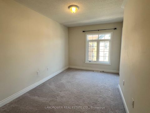 Photo 24 at 59 Gordon Circle, College Manor, Newmarket