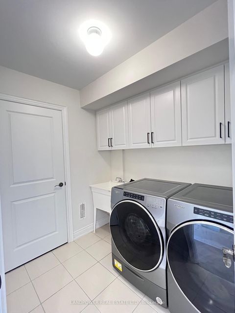 Photo 29 at 59 Gordon Circle, College Manor, Newmarket