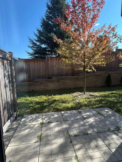Photo 33 at 59 Gordon Circle, College Manor, Newmarket