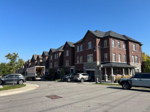 Photo 35 at 59 Gordon Circle, College Manor, Newmarket