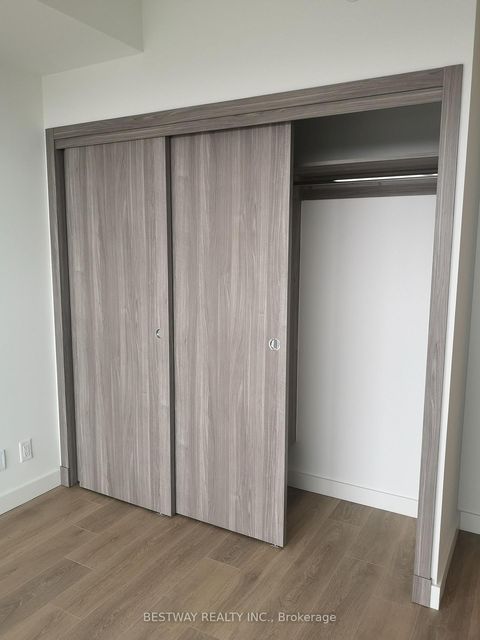 Photo 7 at 1505 - 27 McMahon Drive, Bayview Village, Toronto