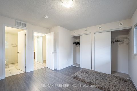 Photo 10 at B02 - 26 Bruce Street, East Woodbridge, Vaughan