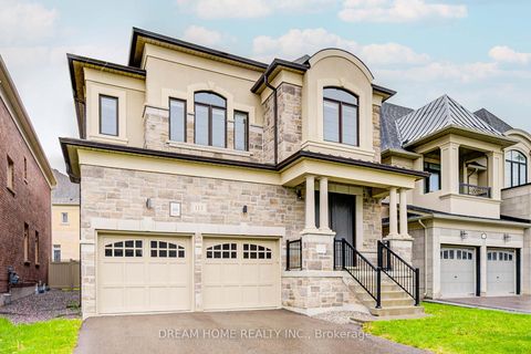 Photo 1 at 113 Botelho Circle, Bayview Southeast, Aurora Photo 1 at 113 Botelho Circle, Bayview Southeast, Aurora