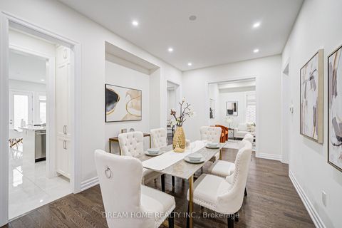 Photo 11 at 113 Botelho Circle, Bayview Southeast, Aurora